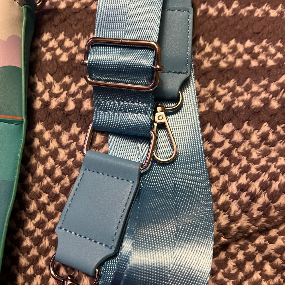 Loungefly - Picture 2 of 11